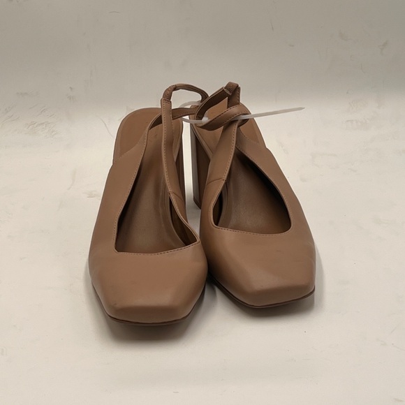 Nordstrom’s Rack Elegant Tan Slingback Heels - Picture 3 of 7